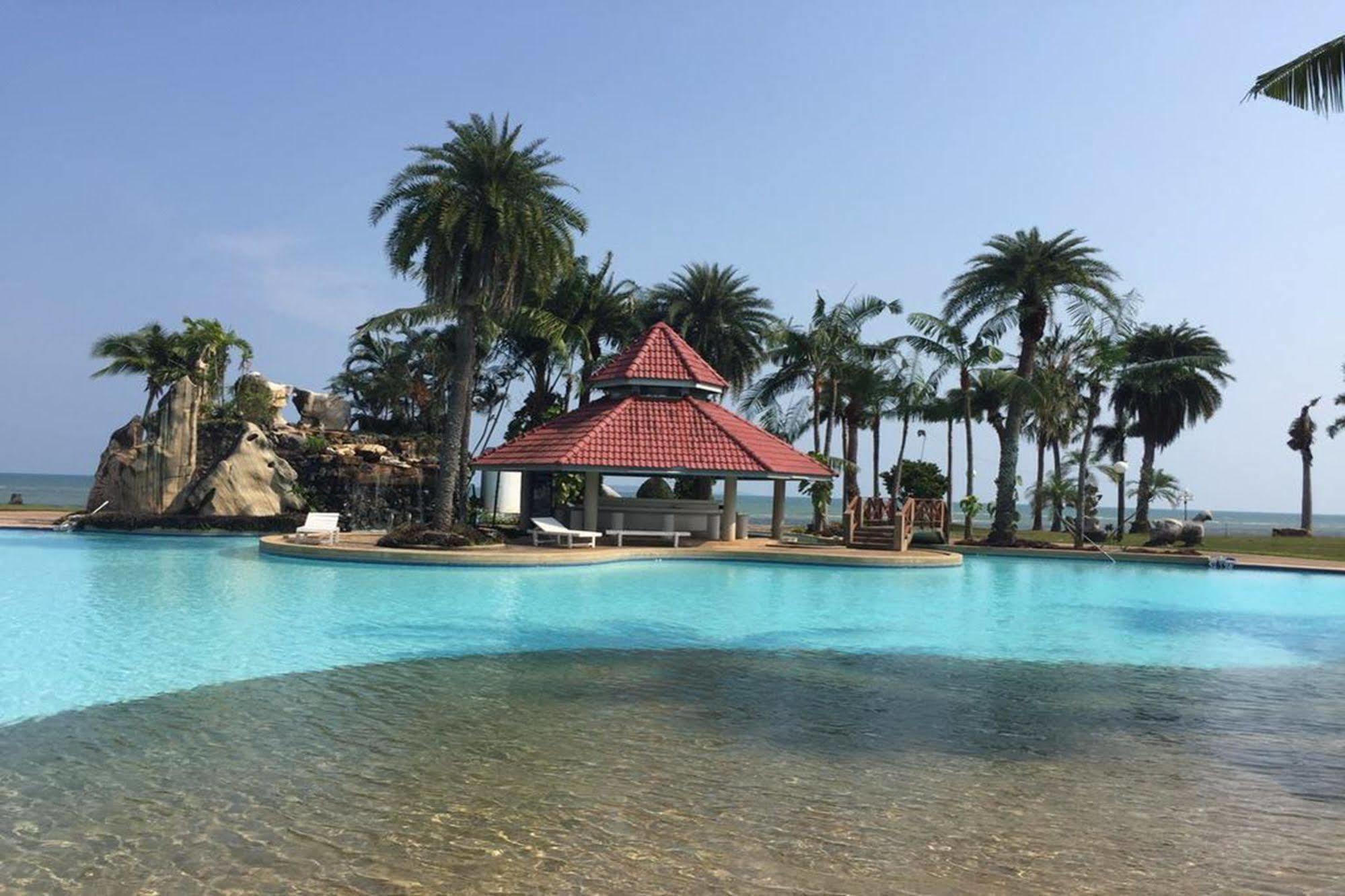 Rockgarden Beach Resort Mae Phim Luaran gambar